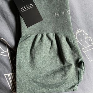 NWT! Forest Green Seamless Leggings from NVGTN